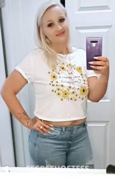 33 year old Russian Escort in Oklahoma City OK Russian Blonde Big Butt Blonde Bombshell northwest okc 