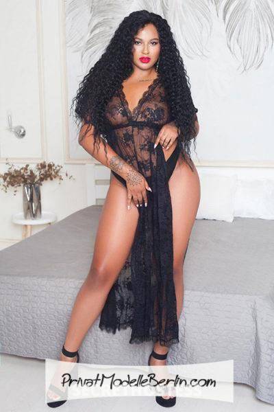 Diora 22Yrs Old Escort 178CM Tall Berlin Image - 6