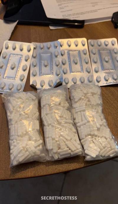 26 year old Escort in Kelowna Escort available for hookup