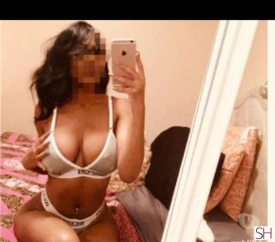 21 year old Latino Escort in Milton Keynes Julia new party girl in town 👃😘❤️🍾🥂outcall, 