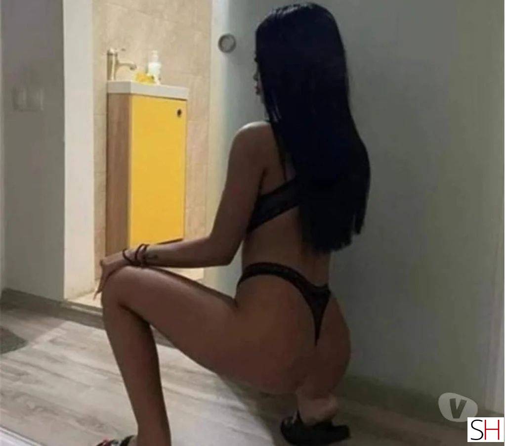 22Yrs Old Escort Size 8 Essex Image - 2