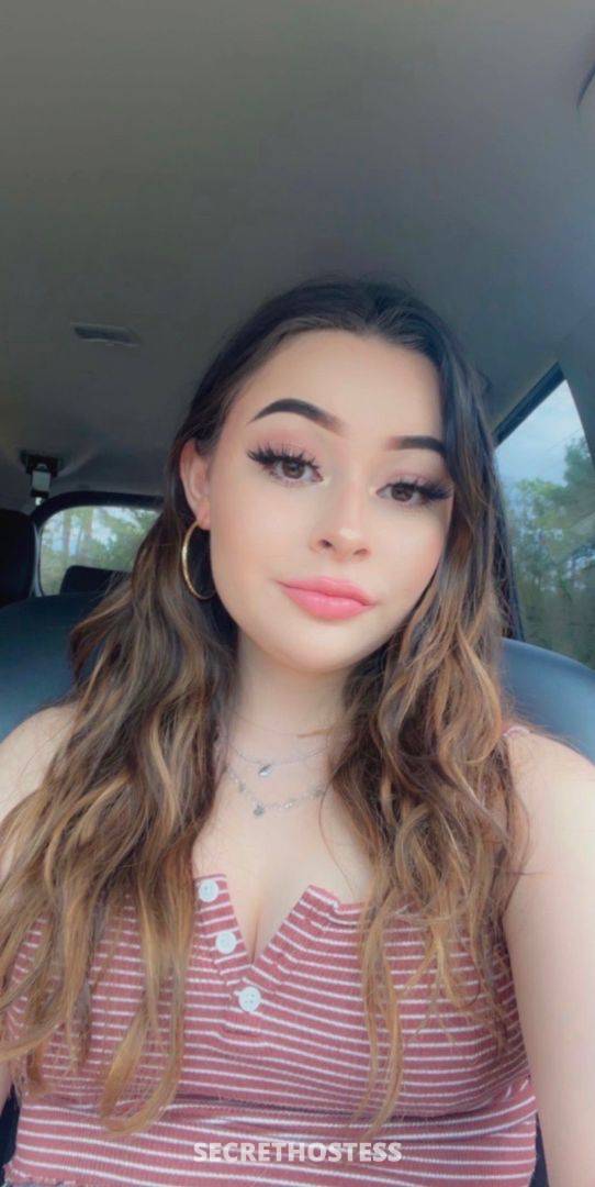 Leslie 23Yrs Old Escort Size 6 172CM Tall Klamath Falls OR Image - 0