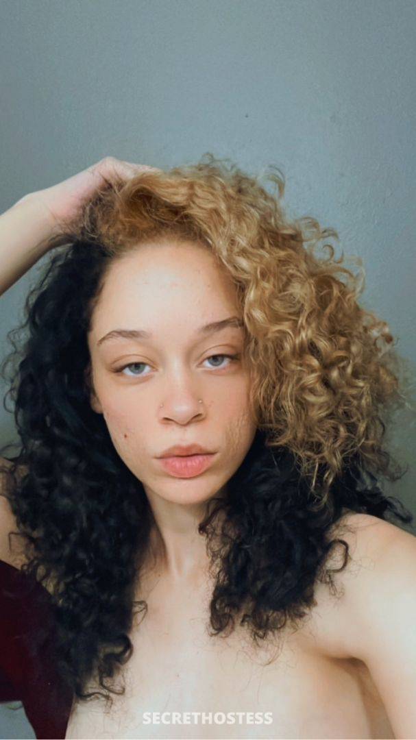 Mia 24Yrs Old Escort Grande Prairie Image - 4