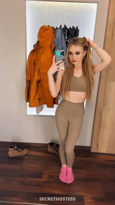 JANET 22Yrs Old Escort Size 22 Calgary Image - 2