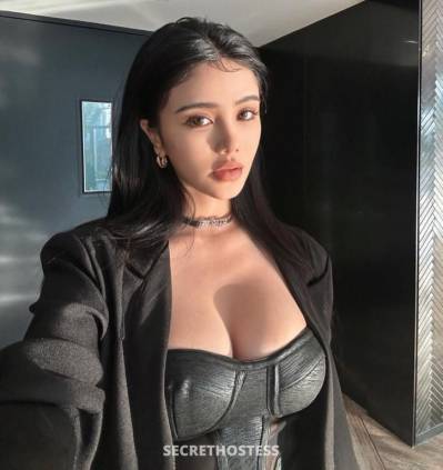 21 year old Asian Escort in Melbourne Sexy Asian Party Friendly Elegant