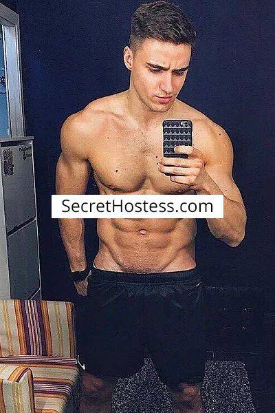 26 year old South American Escort in London Phillip