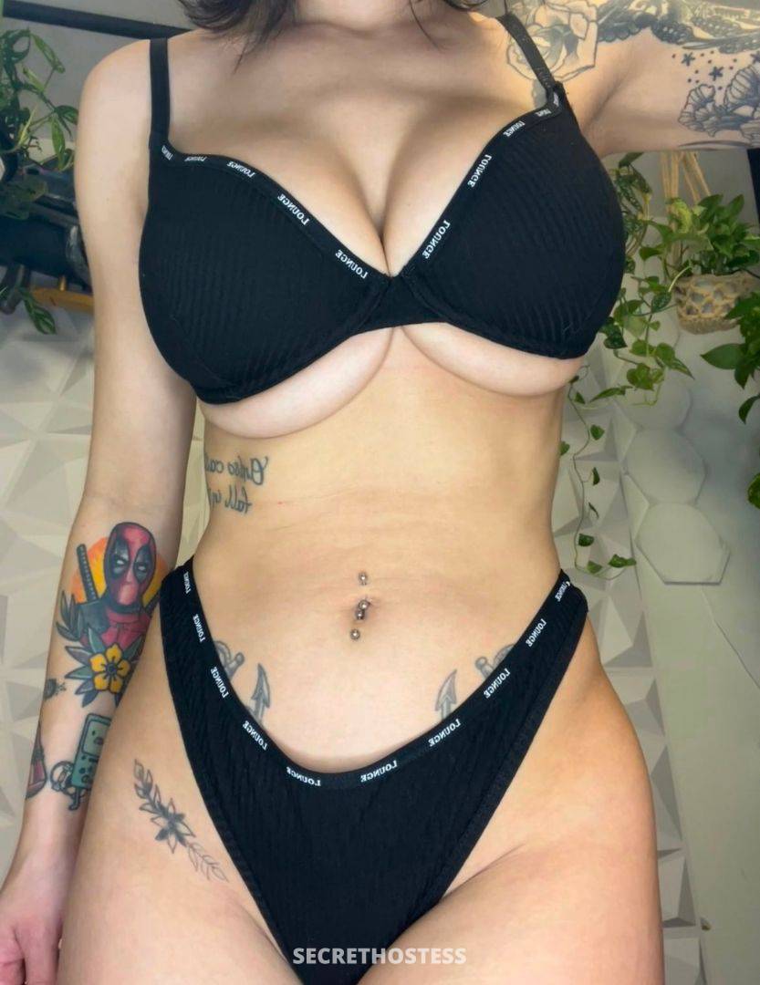 Jess 26Yrs Old Escort Size 5 170CM Tall Cincinnati OH Image - 4