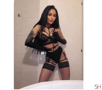 23Yrs Old Escort London Image - 4