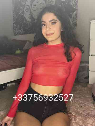 26Yrs Old Escort Size 18 69KG 177CM Tall Sion Image - 1