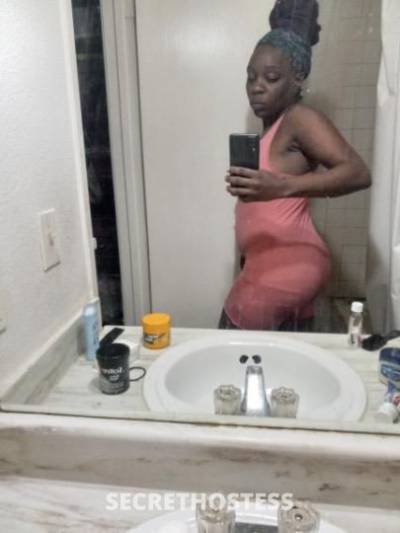 Slim petite fetish queen in Monroe LA