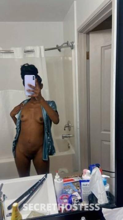 25 year old Escort in West Palm Beach FL I m backkkkkkkk
