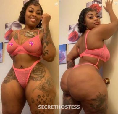 31 year old Escort in West Palm Beach FL Big Booty Vixen Your Caramel Delight Only In town for one 