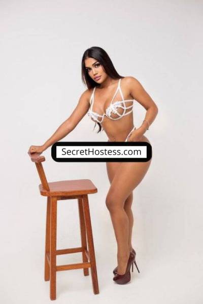 22 Year Old Latin Escort Brussels Black Hair Brown eyes - Image 5