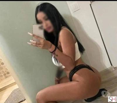 22Yrs Old Escort Size 8 London Image - 3