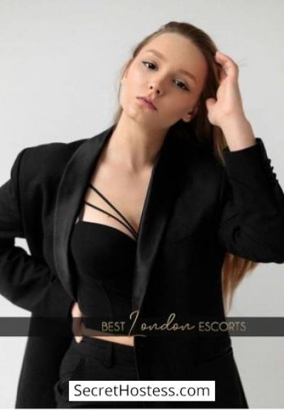 Slovena 20Yrs Old Escort 177CM Tall London Image - 1