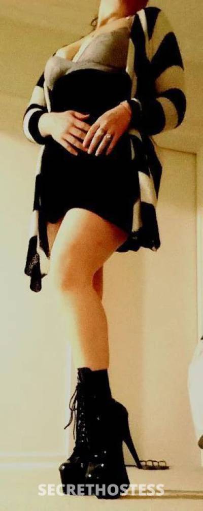41 year old Escort in Hughesdale Melbourne XX Fun nawty fourty available for outcall now XX