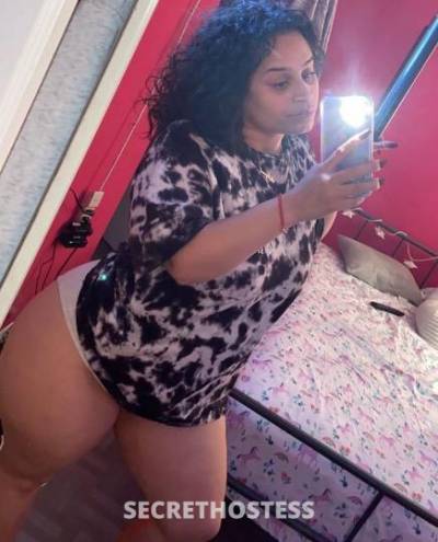25 year old Escort in Staten Island NY Hello sweetheart hit me up for incall and outcall services 