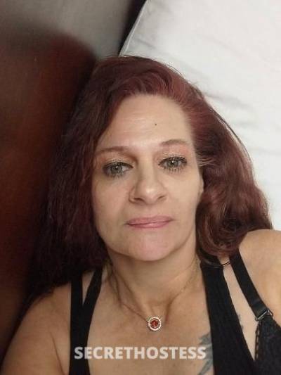 45 year old Escort in Charlotte NC Couger Om the Prowel