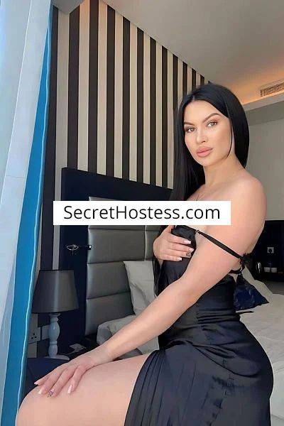 24 year old Caucasian Escort in London Sicily