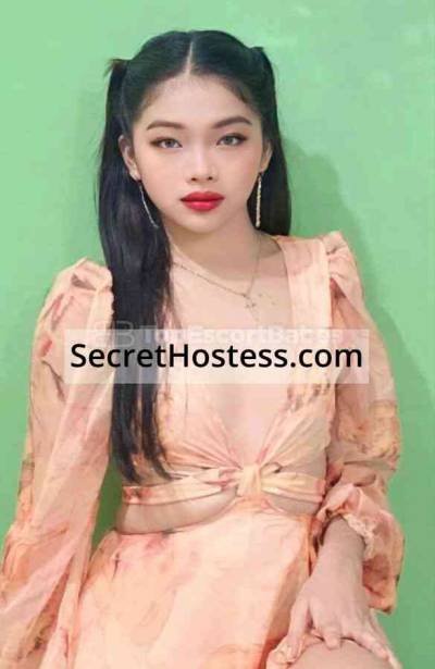 19 Year Old Filipino Escort Manila Black Hair Brown eyes - Image 1