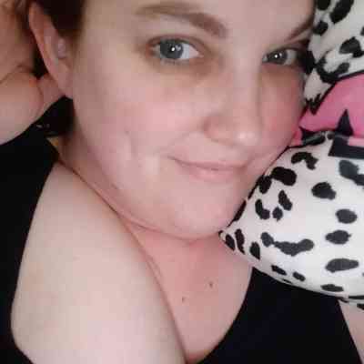 I'm available for in call and out call service in Kennewick WA