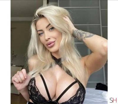 23 year old Latino Escort in Leeds Sexy blonde Alexa new in town💜, Independent