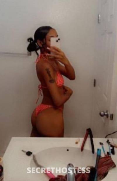 Diamond 21Yrs Old Escort Milwaukee WI Image - 1