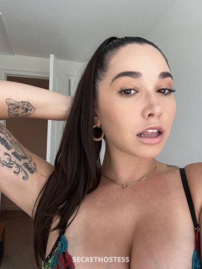 24 year old Latino Escort in Sheboygan WI Down to fuck