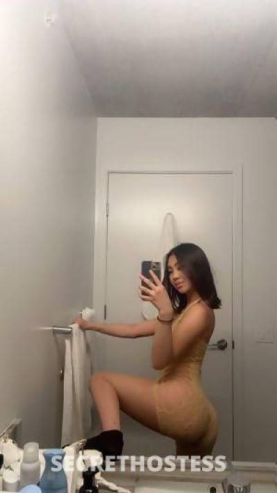 Sexy Hot Asian Girl INCALL OUTCALL CAR FUN Service Facetime  in Erie PA