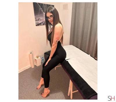 21 year old Latino Escort in Sheffield Hello! I’m Carla!❤️❤️, Independent