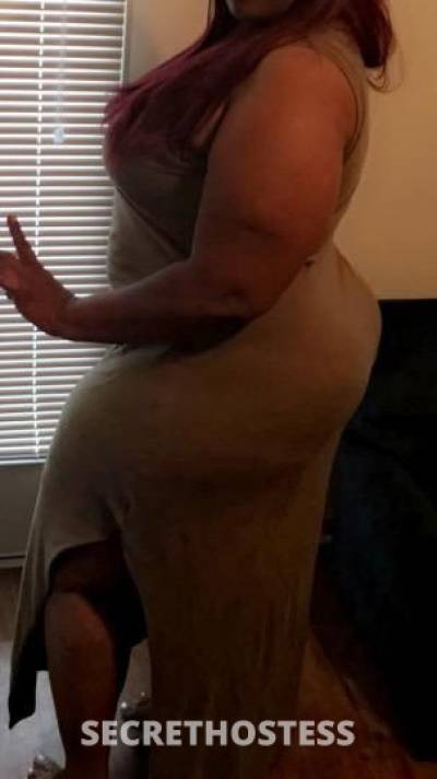 37 year old Escort in Buffalo NY Fat Ass Deep Throat Wet Pussy