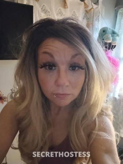 38 year old Escort in Buffalo NY dont waste your time anymore im back and ready for u better 