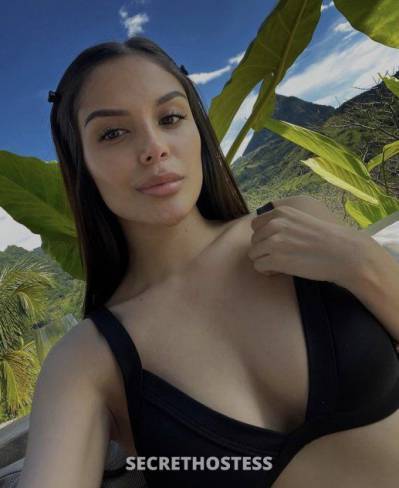 23 year old Escort in Maui HI ?available for incal and outcal services ! naked facetime 