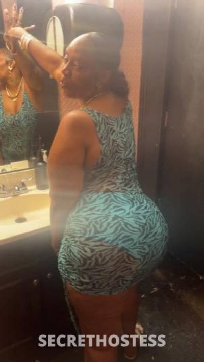 Royal 45Yrs Old Escort Myrtle Beach SC Image - 2