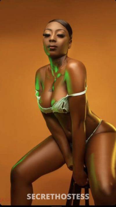 23 year old Escort in Birmingham AL Blue’s Paradise