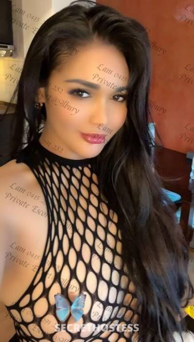 26 year old Escort in Albury Get Indulged with Lam's captivating intimacy