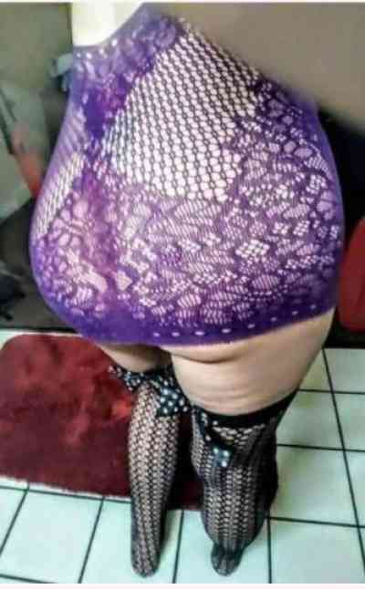 35Yrs Old Escort Size 8 130KG 5CM Tall North Jersey NJ Image - 17