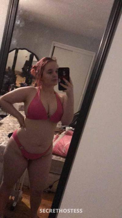 28 Year Old Escort Winnipeg Blonde - Image 1