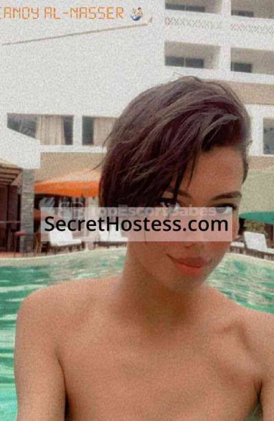 19 Year Old American Escort Agadir Black Hair Grey eyes - Image 3