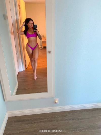 28 Year Old Hispanic Escort Winnipeg - Image 2