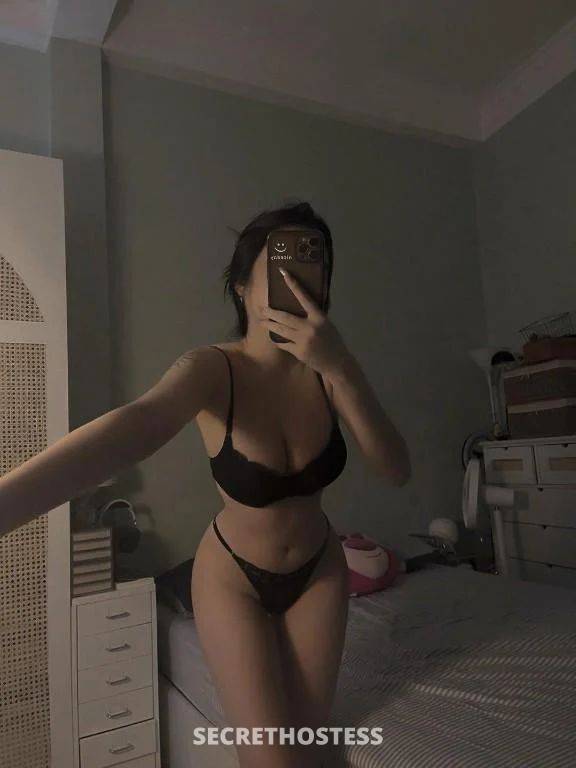 21Yrs Old Escort Size 8 Melbourne Image - 3