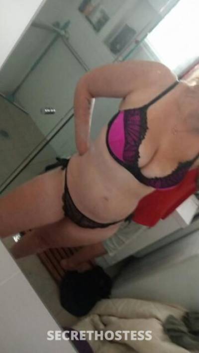 Hot Aussie Milf Ready to Make U Cum in Newcastle