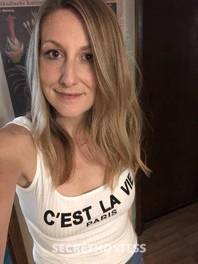 38Yrs Old Escort Fayetteville AR Image - 2
