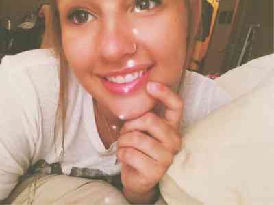 26 year old Escort in East Oregon OR Hotcake.....Hotcake...Hotcake