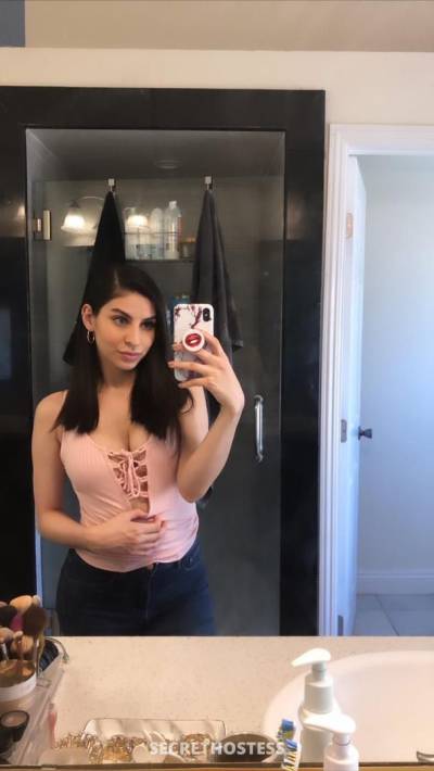 24 year old Escort in Edmonton I’m Available For Sex Hookup Annal ???Down To Have Fun? I 