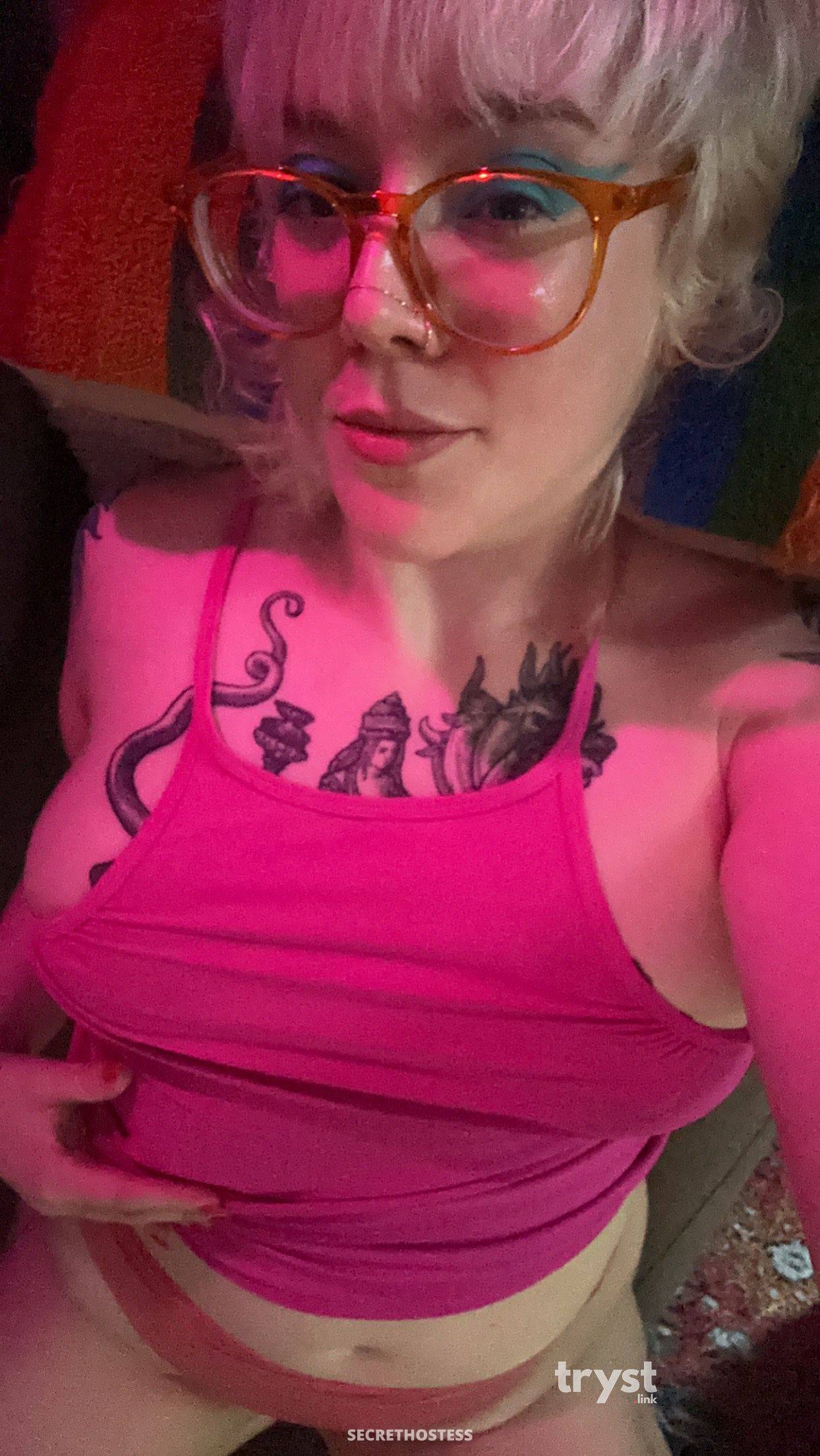 30Yrs Old Escort Size 8 168CM Tall Dallas TX Image - 2