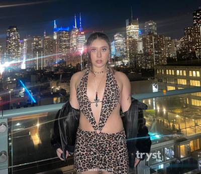 22Yrs Old Escort Size 8 155CM Tall New York City NY Image - 3