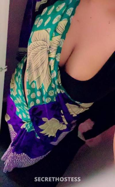 27 year old Indian Escort in Noble Park Melbourne Hot Sexy and Curvy Indian pune Girl in noble Park