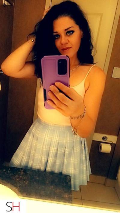 38 year old Escort in Winnipeg ?How can I make you smile today