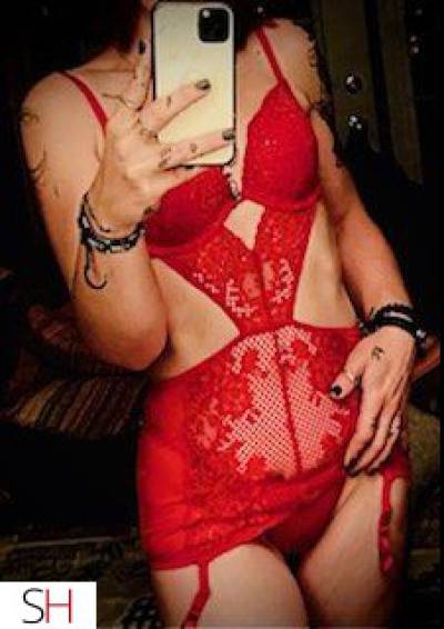 Sexy woman in Trenton